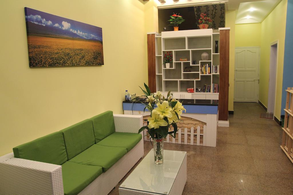 יאנג שואו Tiffany Hostel מראה חיצוני תמונה